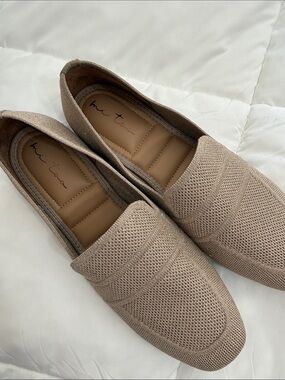 me too Shavon Shimmery Knit Slip-On Flats - Taupe